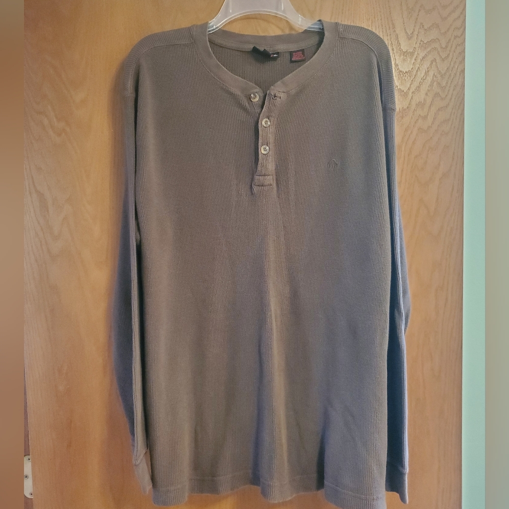 Men's Wolverine henley